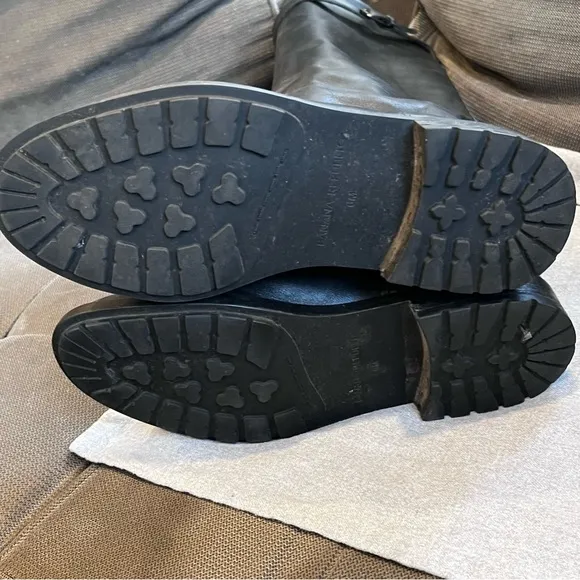 🇪🇸 Banana Republic Leather Boots - Full Zip &amp; Buckle - low heel - Size 6M