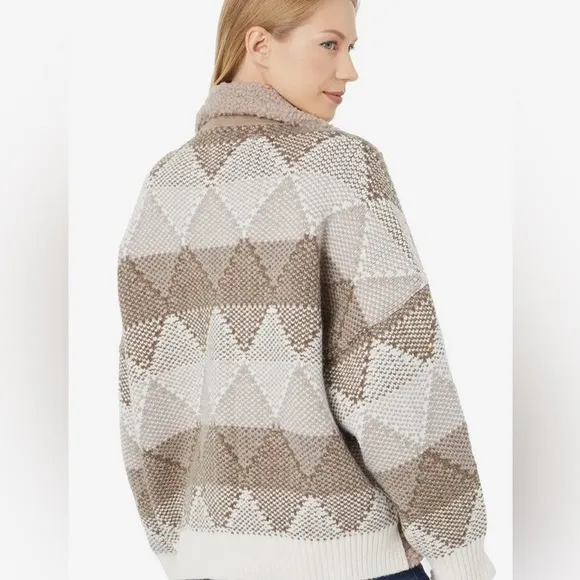 🌟 Cozy Faux Fur Sherpa Jacket by Blank NYC 🌟