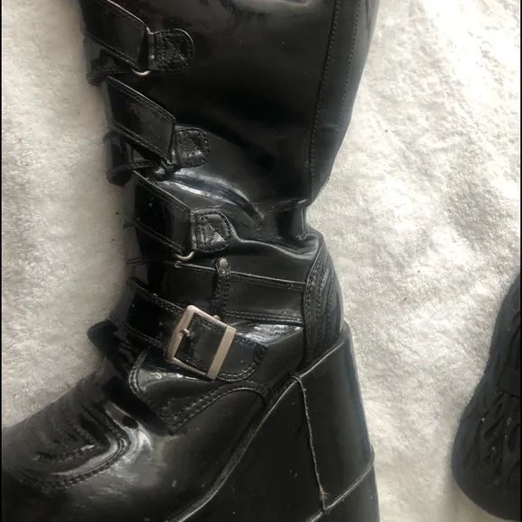 ⭐️ HUGE 7” Platforms Gothic Demonia Kneehigh patent leather boots women 7