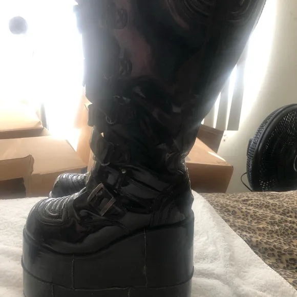 ⭐️ HUGE 7” Platforms Gothic Demonia Kneehigh patent leather boots women 7