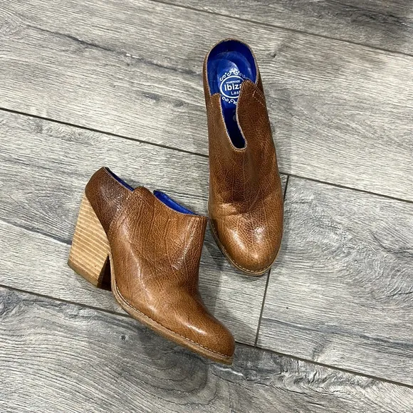 • JEFFREY CAMPBELL • Ibiza Last Vinton Brown Leather Stack Heel Mules Booties