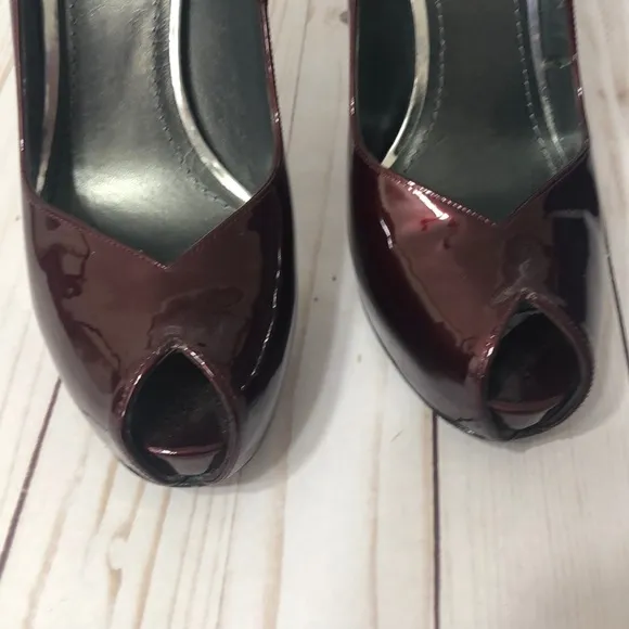 🌻 Stuart Weitzman Maroon Stiletto Leather Heels