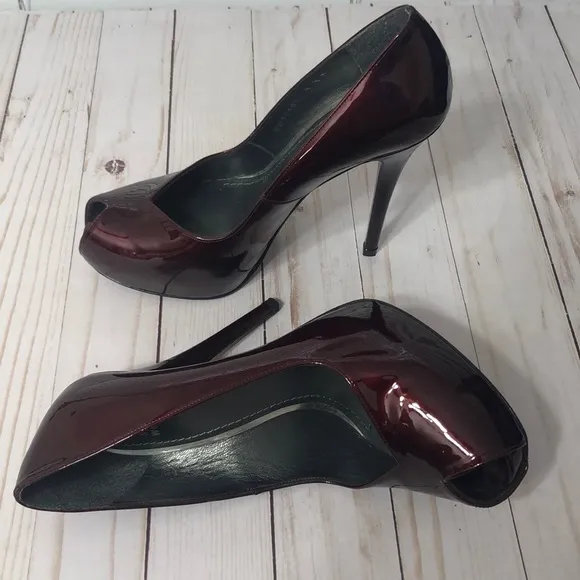 🌻 Stuart Weitzman Maroon Stiletto Leather Heels