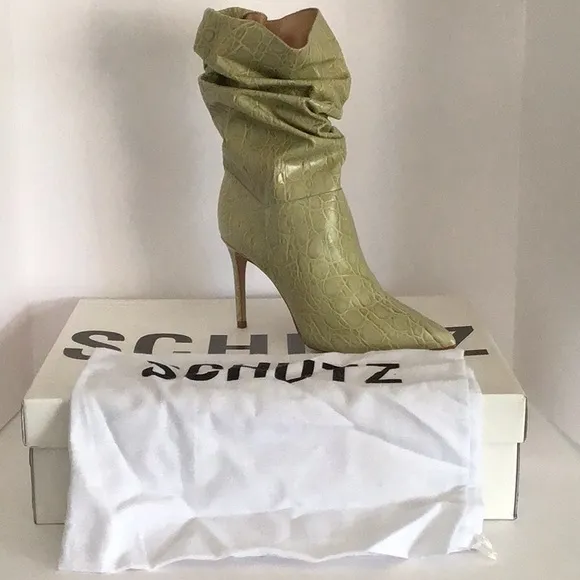 🔥🔥 TAKE 30% OFF LIST PRICE 🔥🔥 SCHUTZ.            FAUX CROC BOOTS