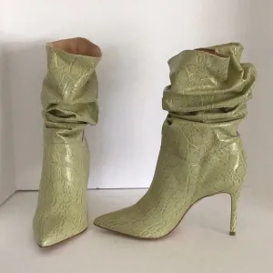 🔥🔥 TAKE 30% OFF LIST PRICE 🔥🔥 SCHUTZ.            FAUX CROC BOOTS