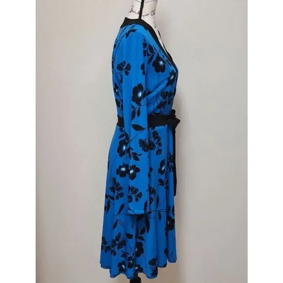 💙 WHITE HOUSE BLACK MARKET Long Sleeve Reversible Blue Matte Jersey Dress M