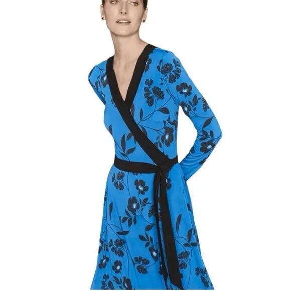💙 WHITE HOUSE BLACK MARKET Long Sleeve Reversible Blue Matte Jersey Dress M