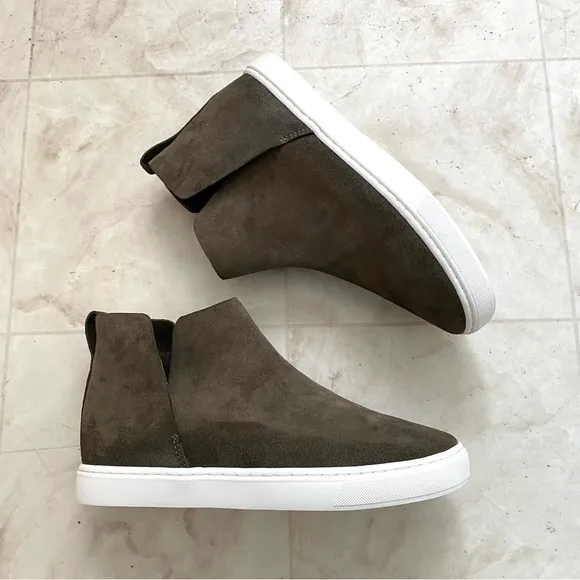$165 Birdies Falcon Water Resistant Suede Round Toe Sneaker Ankle Boots size 8