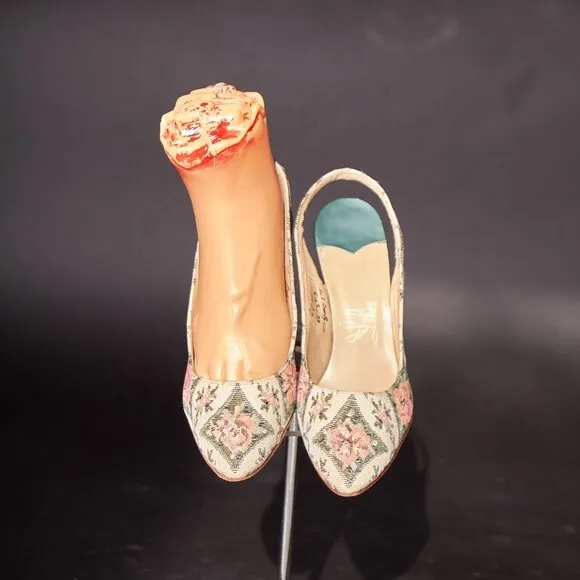 1950s Embroidered Slate Green Slingback Heels Pumps