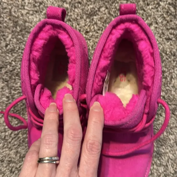 4Y UGG Girls Pink Boots