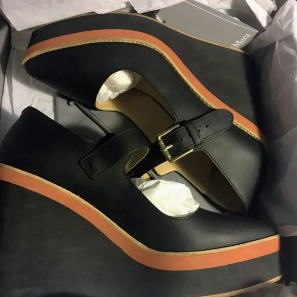 $775 Max Mara Carmine Wedge Heels 39