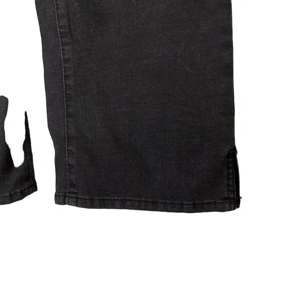 A628077 LOGO by Lori Goldstein Petite Pull-On Relaxed Jean Washed Black PXS