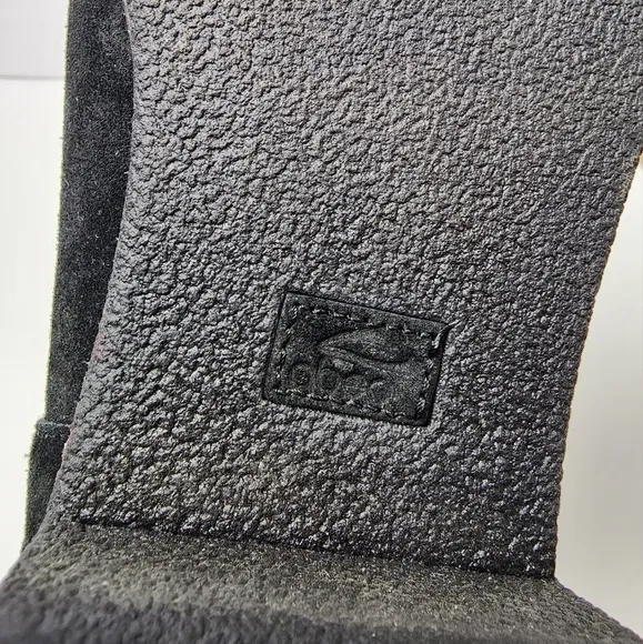 ABEO Blaine Boots In Black