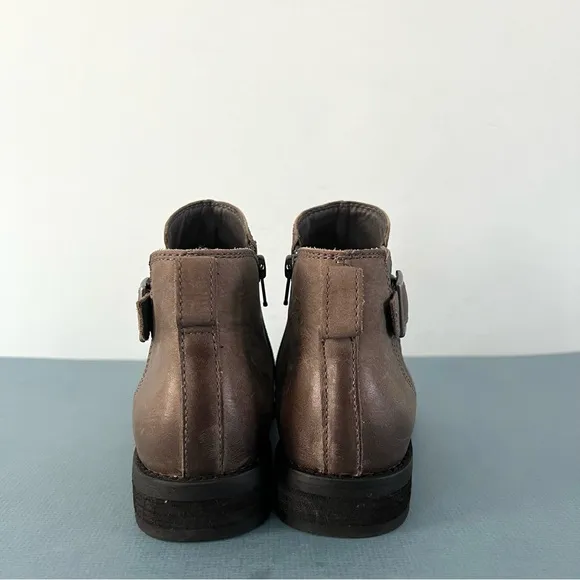 Abeo Yana Gray Leather Snakeskin Buckle Ankle Boots