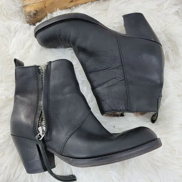 Acne studios pistol short leather boots black