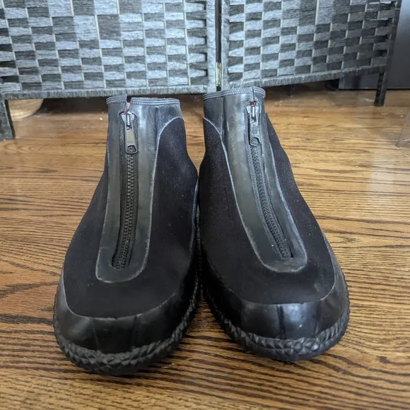 ACTON Black Rain Snow Boots Elastic Panels Waterproof Shoes Flannel Lined 10