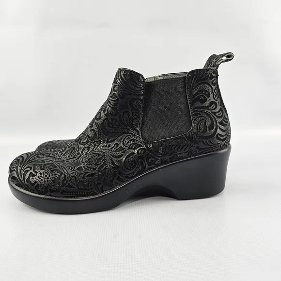 Alegria Ever Black Embossed Paisley Boots (Eve-431) Sz 38
