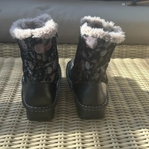 Alegria Twisp Dame Leather and Faux Fur Boots