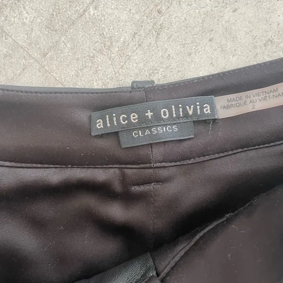 Alice   Olivia Black Faux Leather Shorts