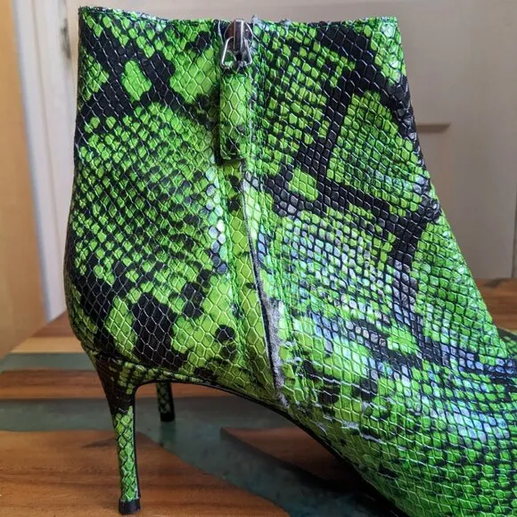 Alice   Olivia Neon Green Snakeskin Ankle Boots
