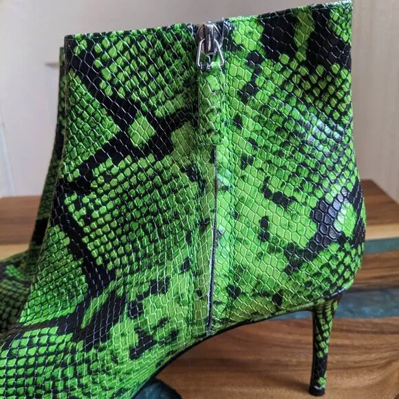 Alice   Olivia Neon Green Snakeskin Ankle Boots