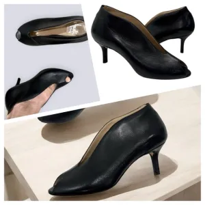 Amalfi by Rangoni Leather Black Dress Booties Heels shoes size 6 M made in Italy