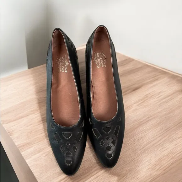 American Duchess Black Leather Kitten Heel Pumps Sz 10.5 Geometric Cutouts