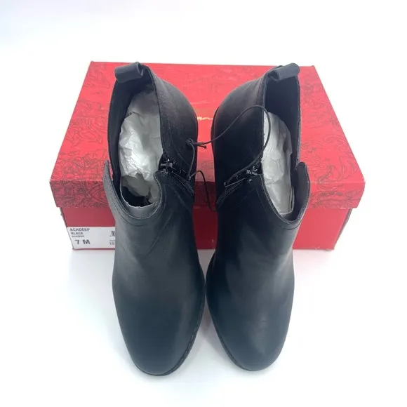 American Rag Womens Cadee Almond Toe Ankle Black PU Leather Boots Size 7M