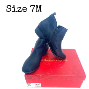 American Rag Womens Cadee Almond Toe Ankle Black PU Leather Boots Size 7M