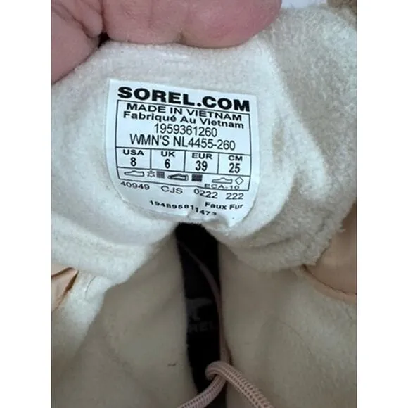 &quot;SOREL&quot; Women's Explorer II Joan Cozy Boots Size 8 Hiking Walking Lace Up Warm