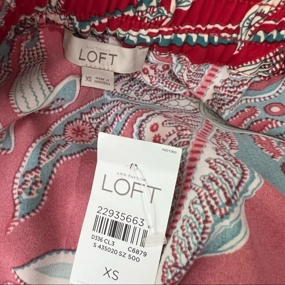 Ann Taylor LOFT NWT Floral Print Elastic Waist Washable Skirt NWT Size XS