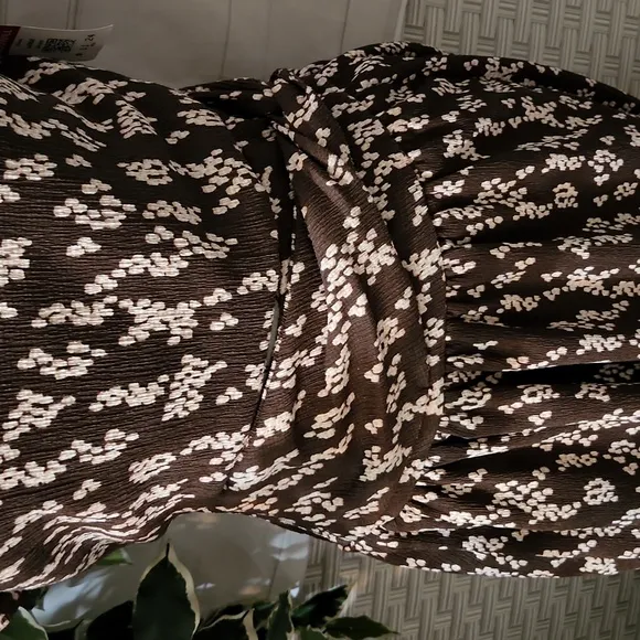 Anthropolgie Twist Skirt Set Small