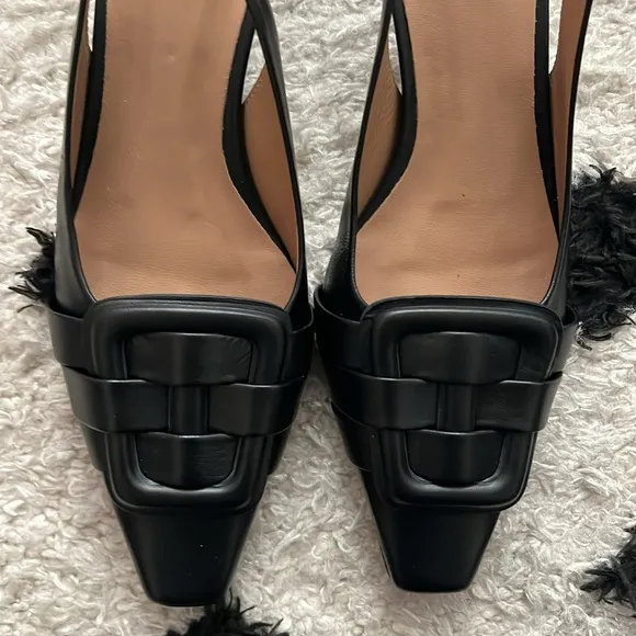 Aquatalia Adrienn Kitten Heel Slingback size 7.5 black gorgeous new heels
