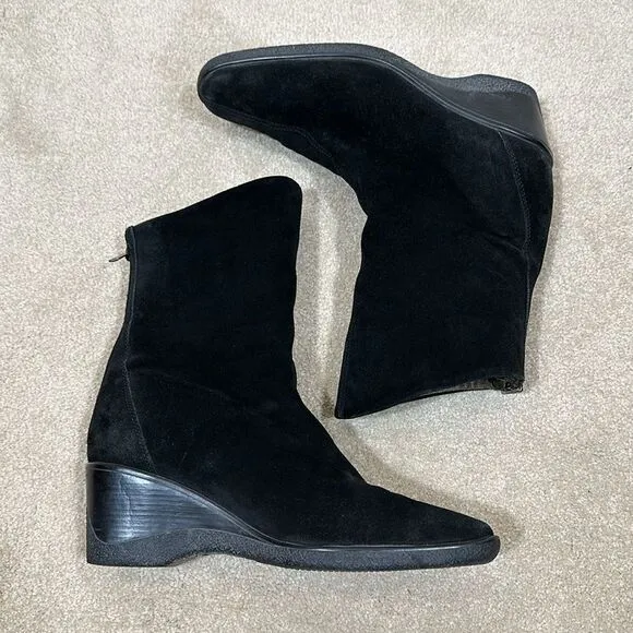 Aquatalia Suede Back Zip Wedge Short Boots Size 10