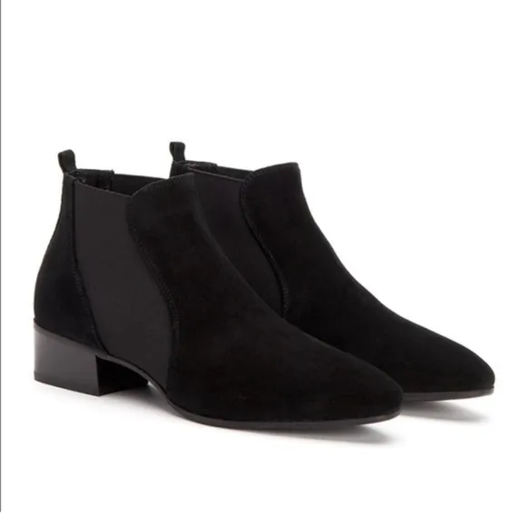 Aquatalia Womens Falco Chelsea Ankle Suede Heels Boots shoes sz 7