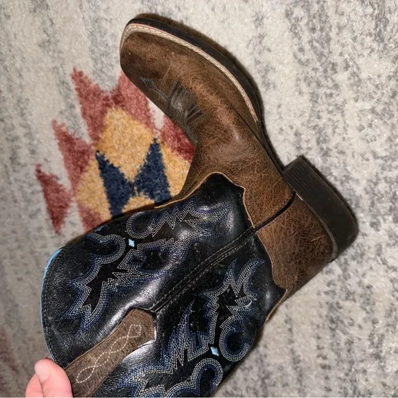 Ariat cowboy boots
