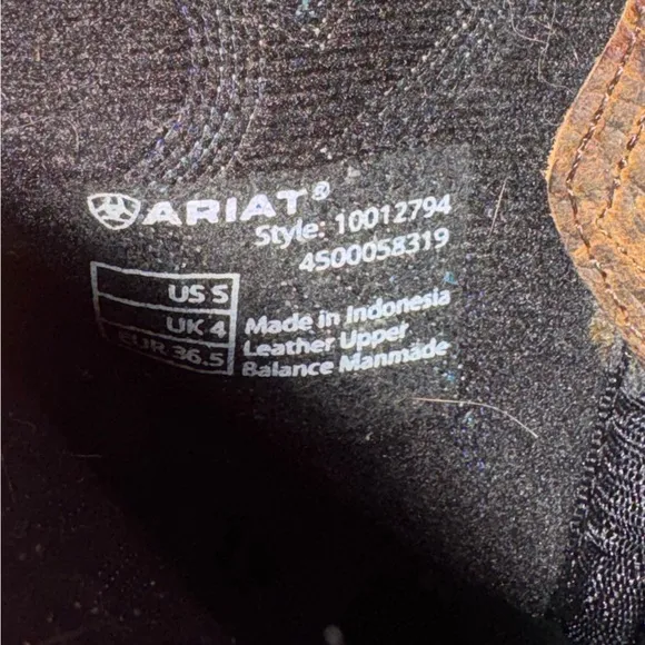 Ariat cowboy boots