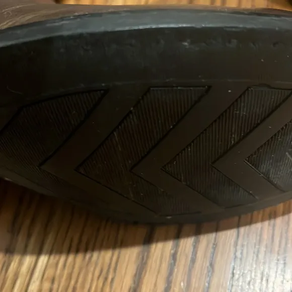 Ariat cowboy boots