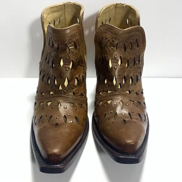 Ariat Ladies Dixon Studded Black Snip Toe Booties Western Cowgirl Size 8 Women’s