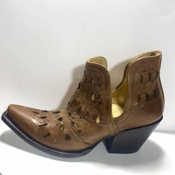 Ariat Ladies Dixon Studded Black Snip Toe Booties Western Cowgirl Size 8 Women’s