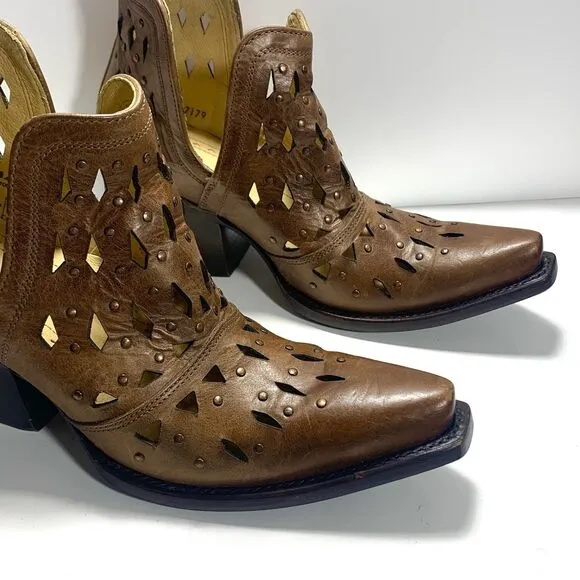 Ariat Ladies Dixon Studded Black Snip Toe Booties Western Cowgirl Size 8 Women’s