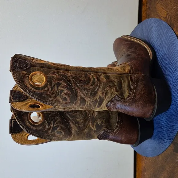 Ariat Men's Heritage Roughstock Brown Western Boots sz. 8D (#1635)