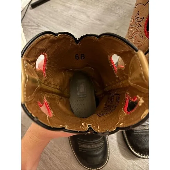 Ariat Short Tan,Red, and Black Boots Sz 6B Women’s