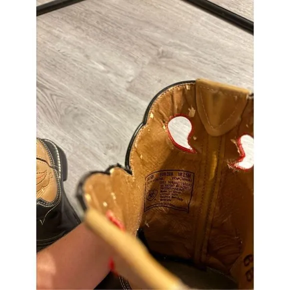 Ariat Short Tan,Red, and Black Boots Sz 6B Women’s