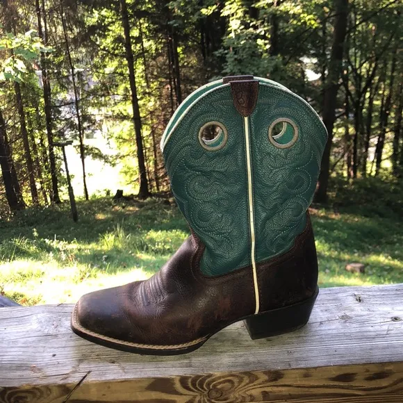 Ariat Women’s Fatbaby Teal and Brown Leather Short Cowboy Boots Size US 4 LR
