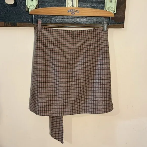 Aritzia Wilfred Dorine Plaid Wool Cashmere Faux Wrap Tie Front Mini Skirt Size 4