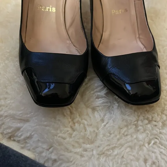 Authentic (COA) Christian Louboutin heels