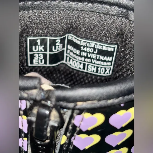 Authentic Doc Martens 1460 J size 2 patent leather black boots w/two tone hearts