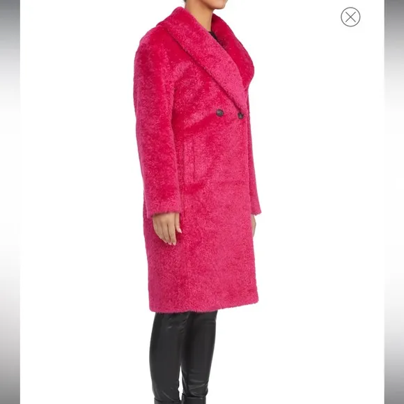Badgley Mischka Size S - Pink Women’s‎ faux fur double breasted coat.