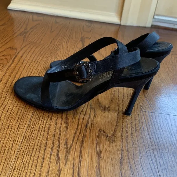 Badgley Mischks black heels. Sz 6. Worn once